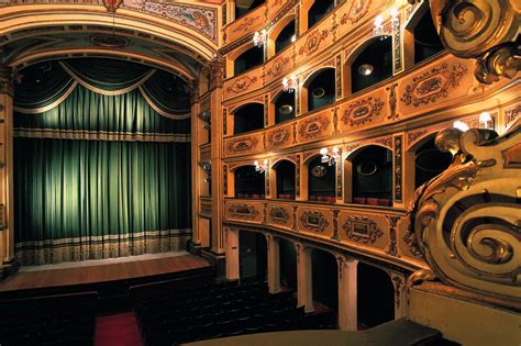 manoel theatre booking office.